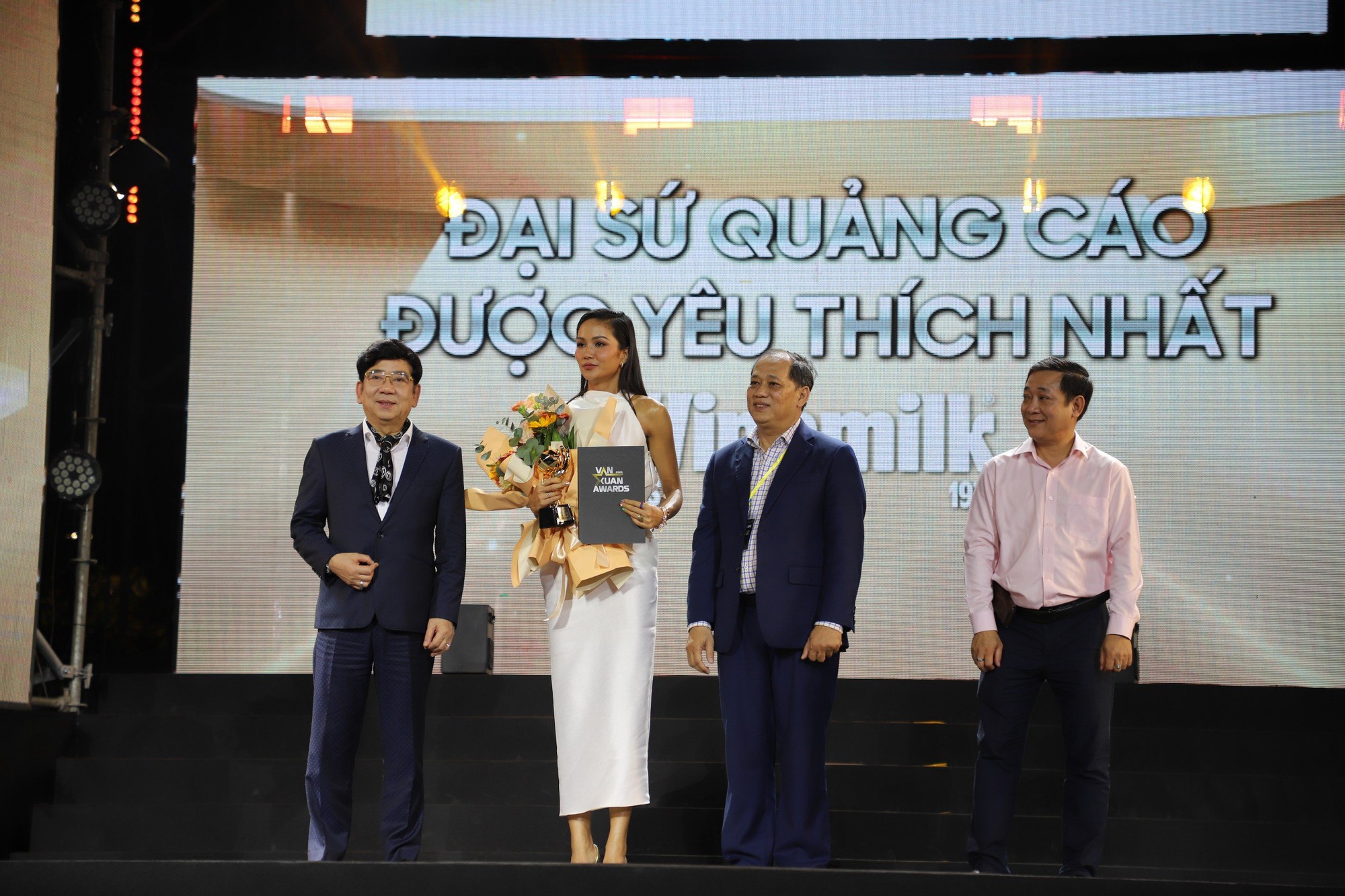 Lễ vinh danh Giải thưởng Quảng cáo Sáng tạo Việt Nam 2023 - Ảnh 5.