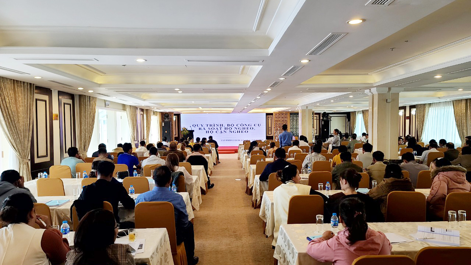 Lâm Đồng: Phấn đấu tỉ lệ nghèo thấp hơn mức chung cả nước - Ảnh 1. Lâm Đồng: Phấn đấu tỉ lệ nghèo thấp hơn mức chung cả nước - Ảnh 1.