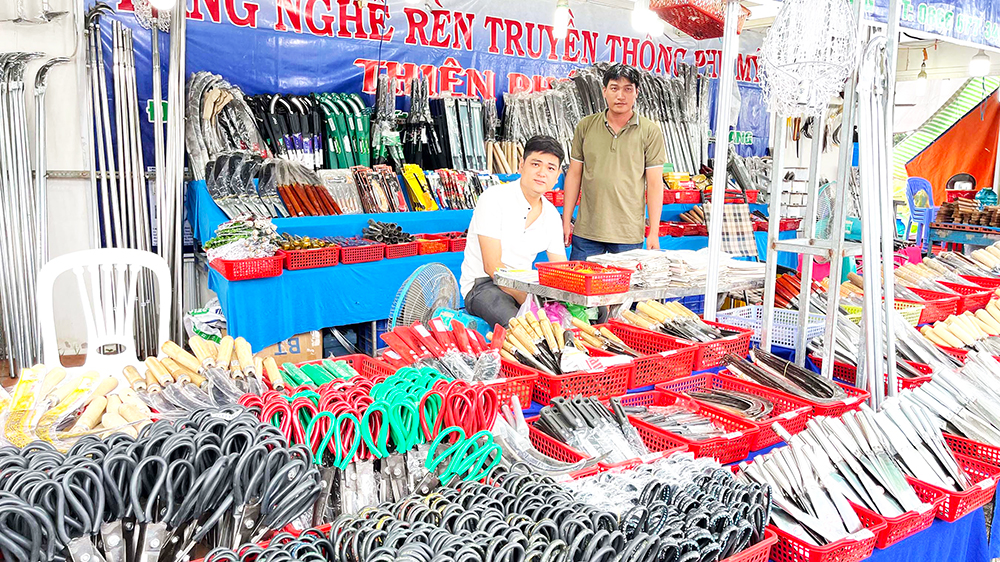 An Giang: Đào tạo nghề- hướng giảm nghèo trong vùng đồng bào dân tộc thiểu số - Ảnh 1. An Giang: Đào tạo nghề- hướng giảm nghèo trong vùng đồng bào dân tộc thiểu số - Ảnh 1.
