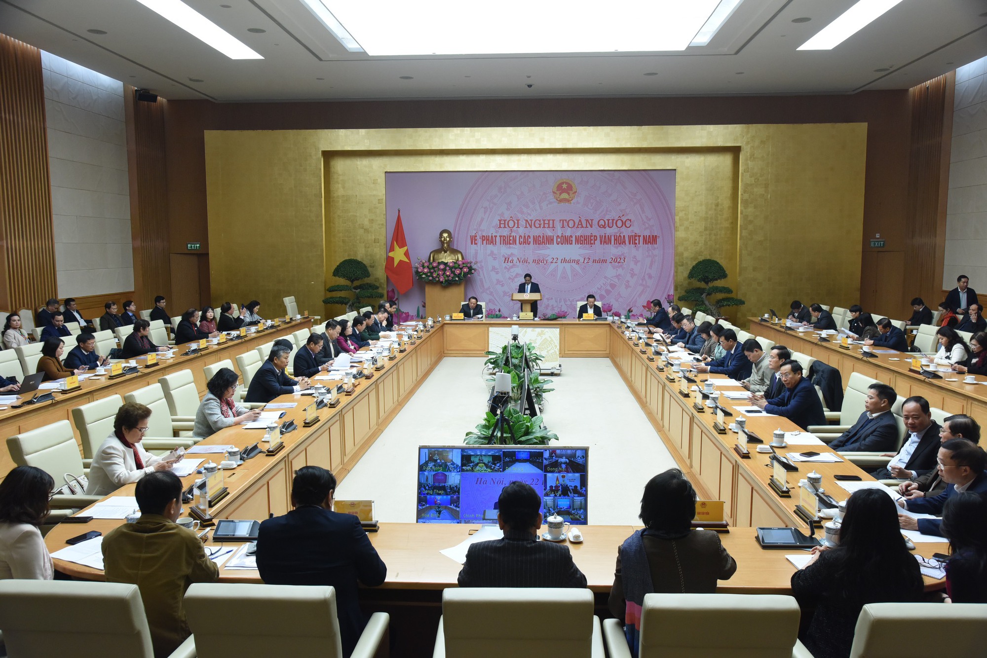 Bộ trưởng Nguyễn Văn Hùng: Nguồn lực đầu tư cho các ngành công nghiệp văn hóa còn dàn trải, chưa có trọng tâm, trọng điểm - Ảnh 1.