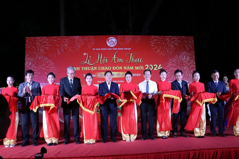 Ninh Thuận: Khai mạc Lễ hội Ẩm thực chào đón năm mới 2024 - Ảnh 1.