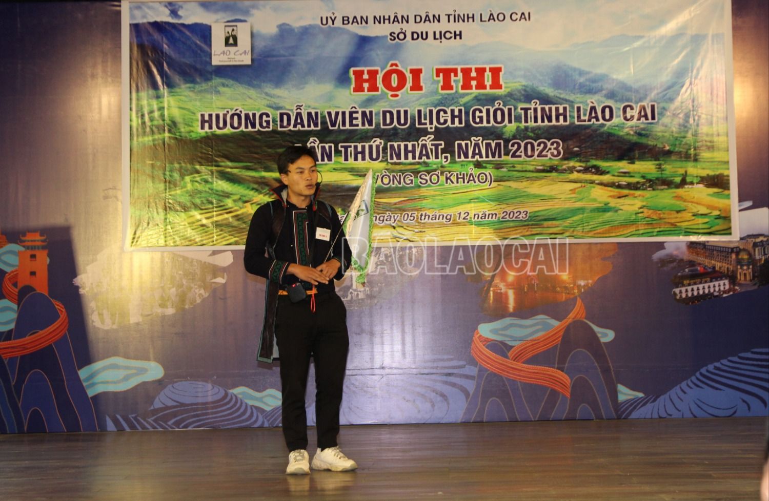 15 thí sinh hoàn thành phần sơ khảo Hội thi Hướng dẫn viên du lịch giỏi tỉnh Lào Cai - Ảnh 3.