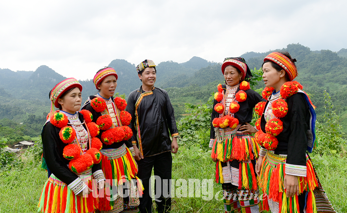 Tuyên Quang: Phát huy vai trò của các tổ, đội văn nghệ quần chúng - Ảnh 2.