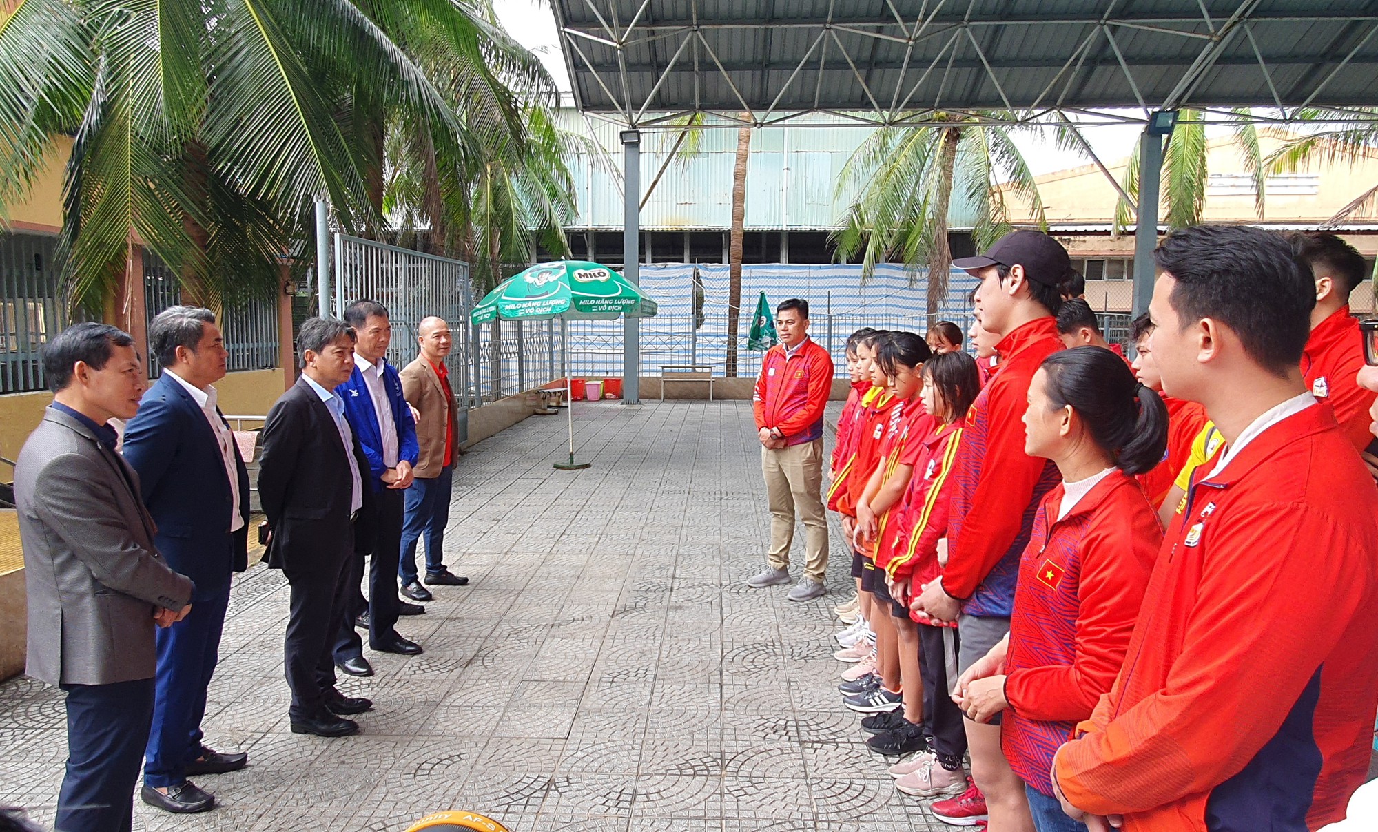 Thứ trưởng Hoàng Đạo Cương kiểm tra công tác chuẩn bị cho SEA Game 32 tại Trung tâm Huấn luyện thể thao quốc gia Đà Nẵng - Ảnh 5.