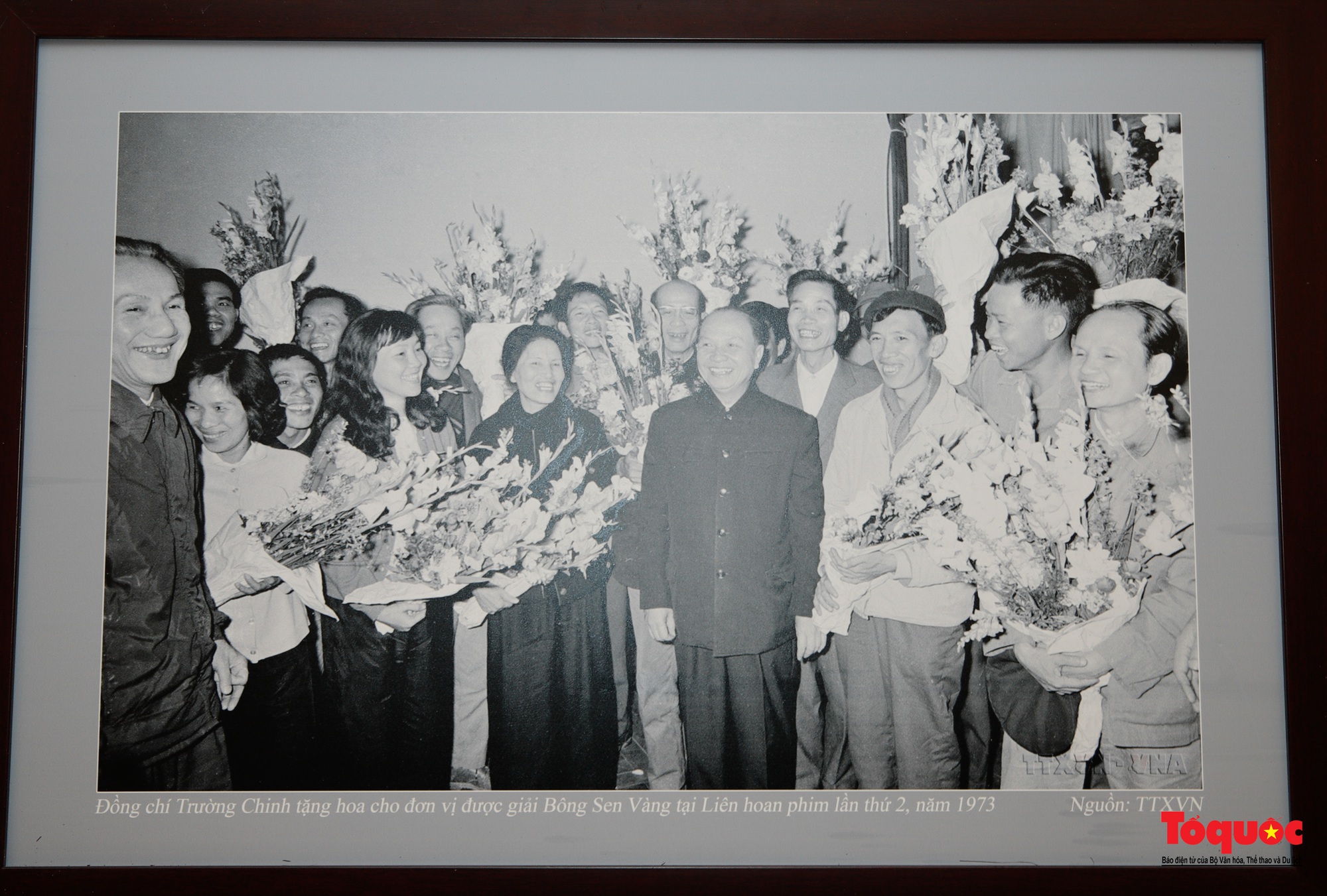 Khai mạc triển lãm ảnh 80 năm ra đời &quot;Đề cương về văn hóa Việt Nam&quot; - Ảnh 9.
