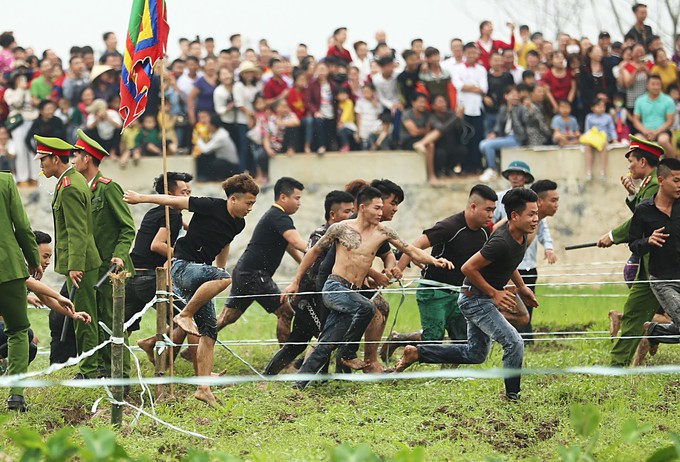 &quot;Tốt xấu&quot; của lễ hội nằm ở sự hiểu biết và ý thức người tham gia  - Ảnh 2.