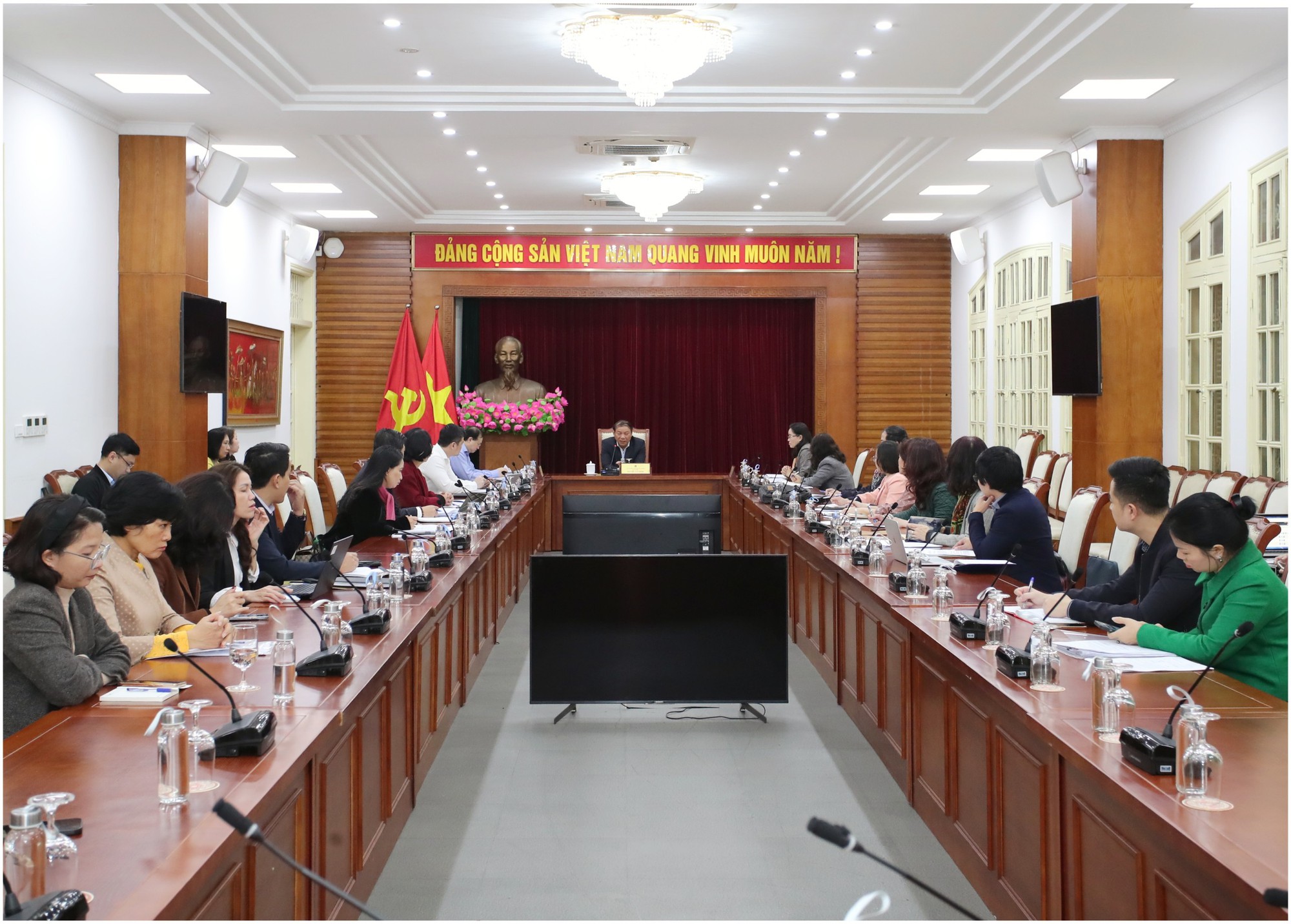 Chủ động, phát huy sức mạnh tổng hợp triển khai tốt các hoạt động kỷ niệm 80 năm Đề cương về Văn hóa Việt Nam - Ảnh 4.