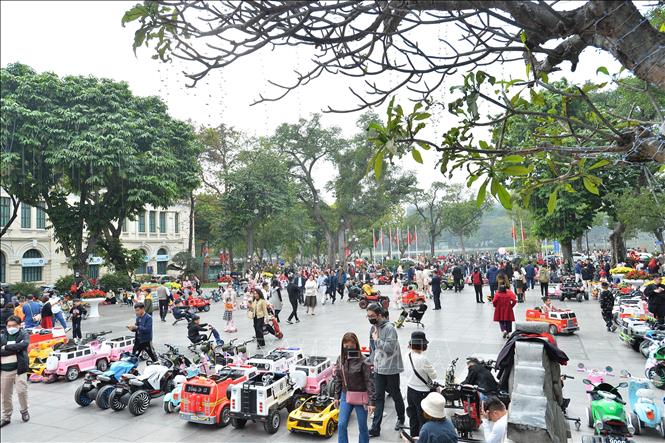 Nhộn nhịp du Xuân, tín hiệu khả quan của ngành Du lịch Thủ đô - Ảnh 2.