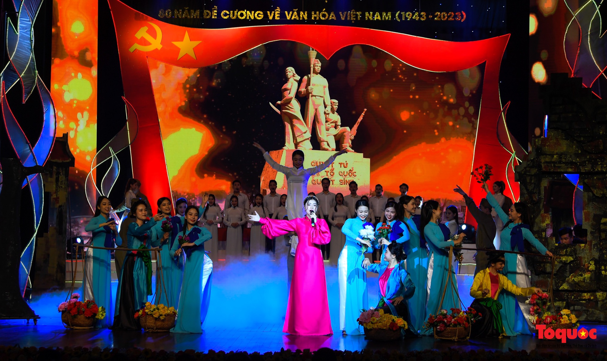 Chùm ảnh: Lễ kỷ niệm và chương trình nghệ thuật đặc biệt kỷ niệm 80 năm ra đời Đề cương văn hóa Việt Nam - Ảnh 14.