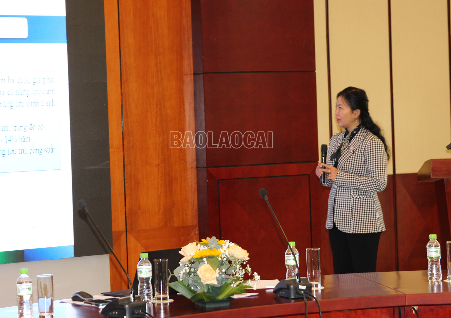 Lào Cai: Hội thảo phổ biến và áp dụng bộ tiêu chuẩn năng lực chung trong ASEAN về ngành du lịch - Ảnh 2.