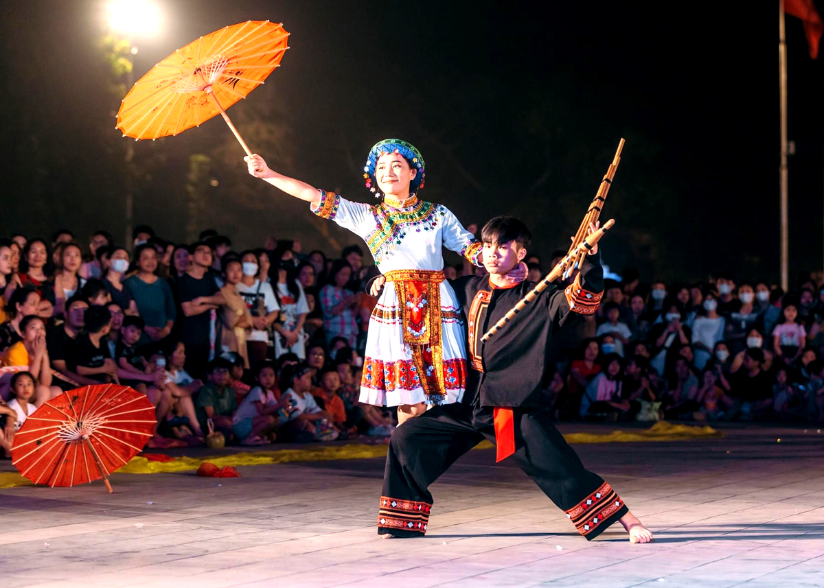 Hà Giang: Góp phần nâng cao đời sống văn hóa cho nhân dân - Ảnh 1.