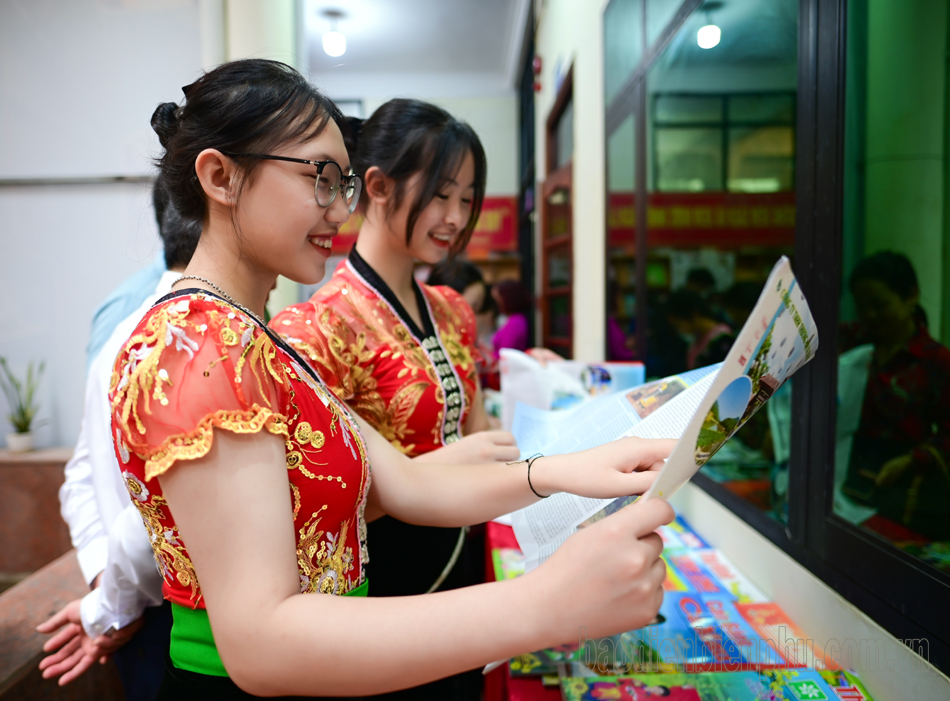 Điện Biên: Khai mạc Ngày sách và văn hóa đọc Việt Nam lần thứ 2 - Ảnh 5.