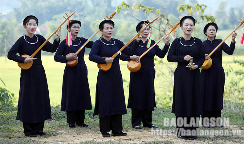 Nhân rộng các đội, câu lạc bộ văn hóa dân gian tại Lạng Sơn: Góp phần gìn giữ văn hóa  truyền thống - Ảnh 1.