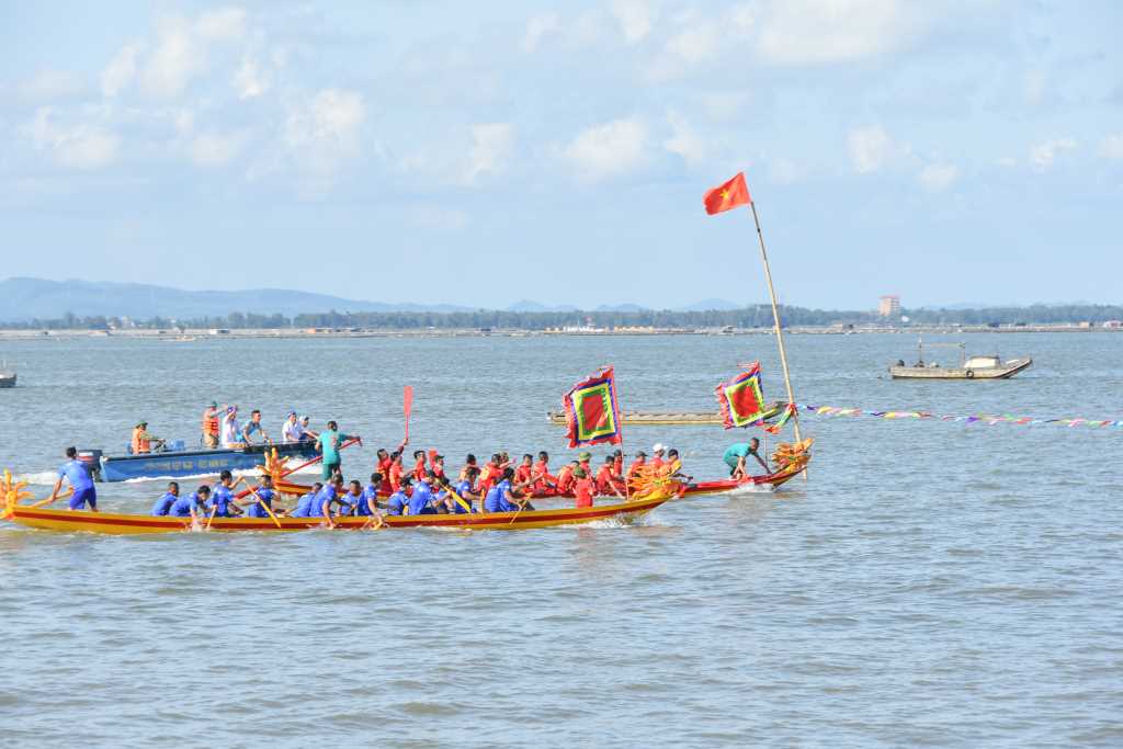 Quảng Ninh: Phát triển &quot;công nghiệp văn hóa&quot; - Ảnh 1.