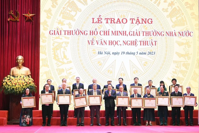 Giải thưởng Hồ Chí Minh, Giải thưởng Nhà nước là sự quan tâm của Đảng đối với những cống hiến của văn nghệ sĩ trí thức - Ảnh 3.