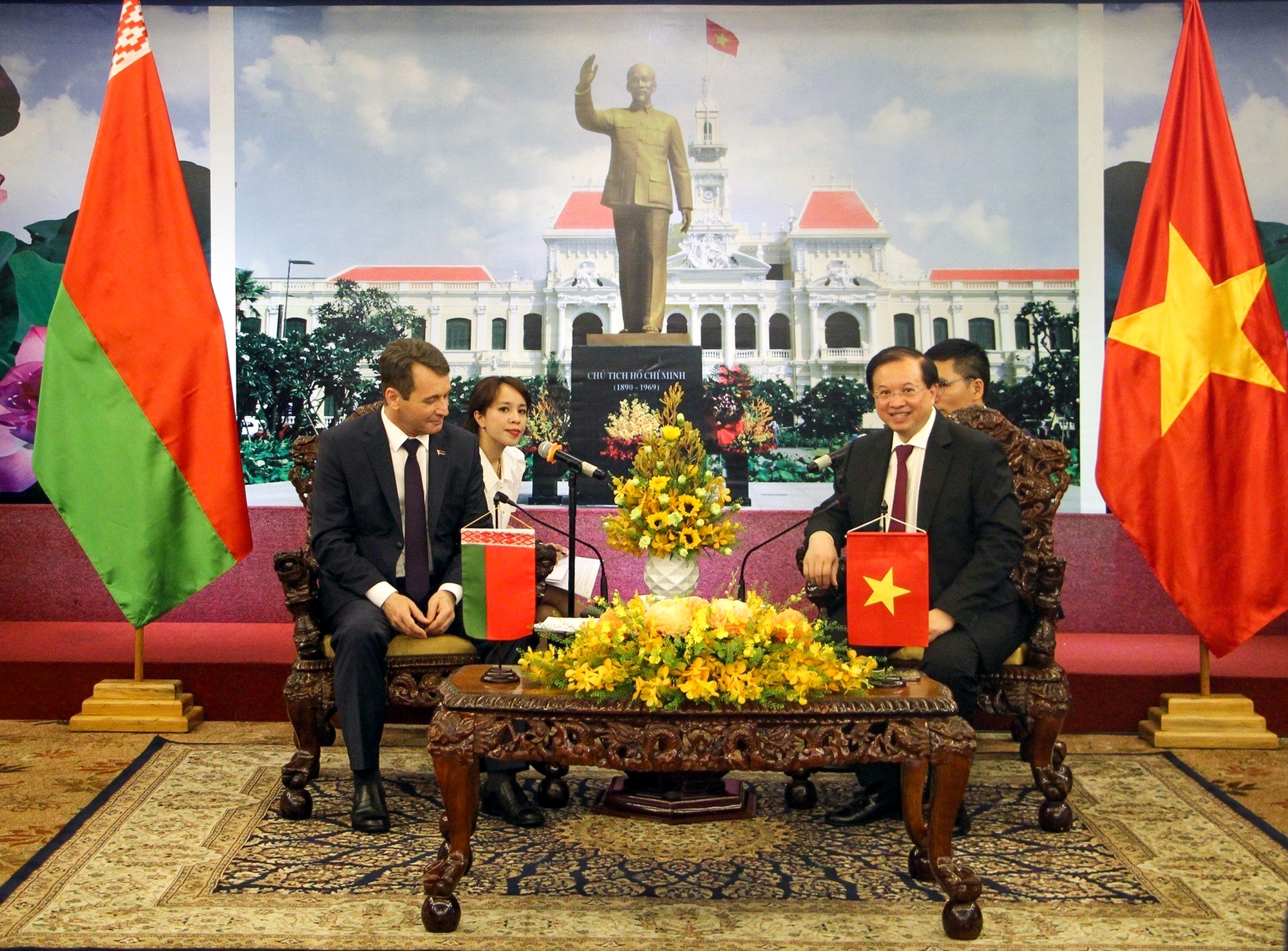 Việt Nam và Belarus ký Chương trình hợp tác văn hóa giai đoạn 2023-2025 - Ảnh 1.