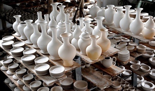 Ninh Bình bảo tồn nghề gốm cổ đi đôi với phát triển du lịch bền vững - Ảnh 2.