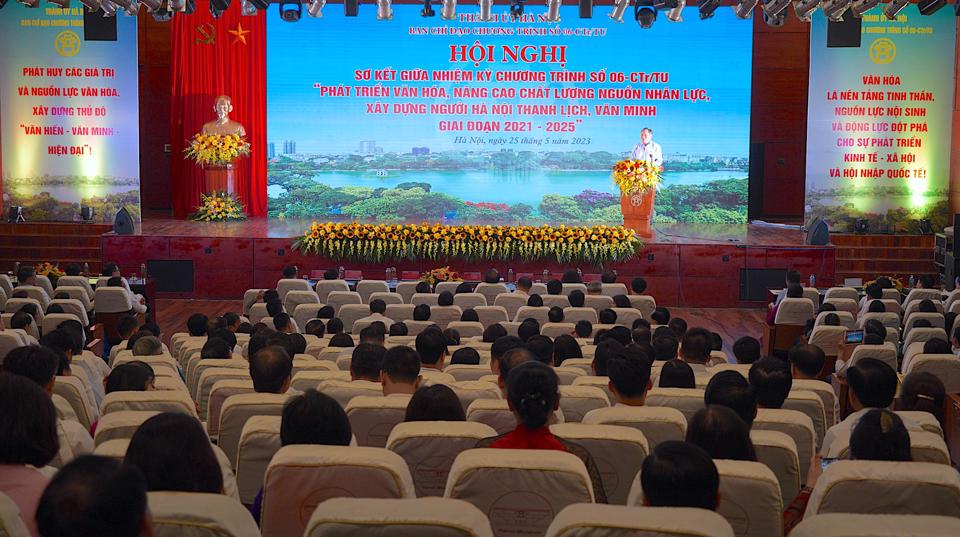 Văn hóa và con người Hà Nội góp phần tạo động lực cho sự phát triển đất nước - Ảnh 2.