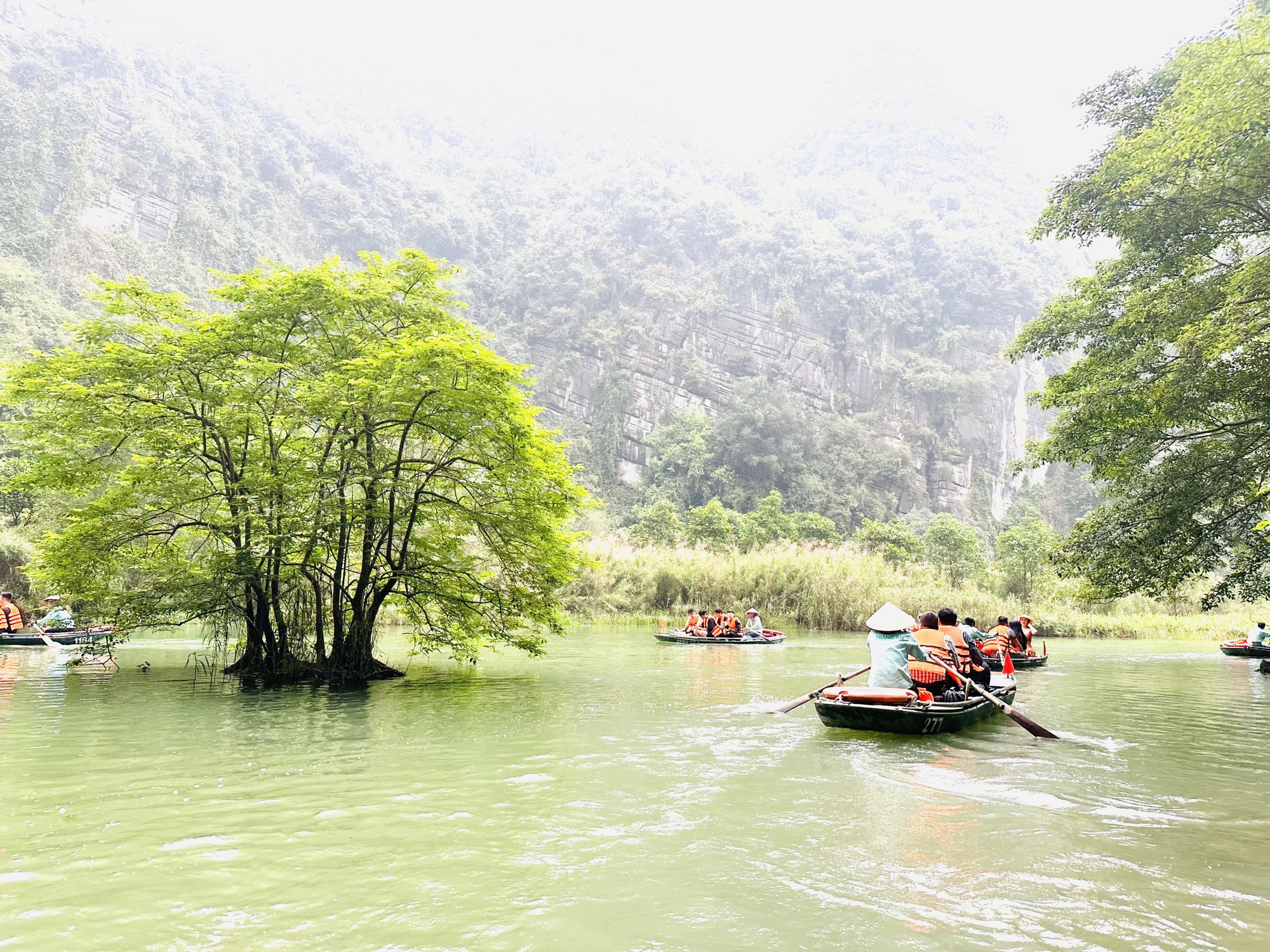 &quot;Du lịch xanh&quot; - Thế mạnh của Ninh Bình để trở thành điểm đến không thể bỏ qua - Ảnh 1.