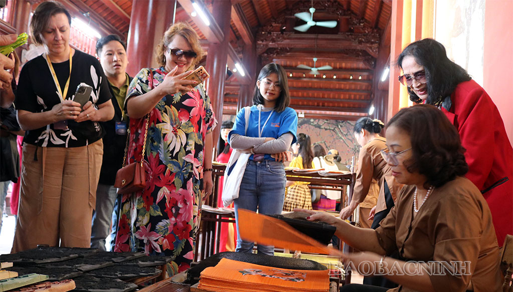 Bắc Ninh: Xây dựng thí điểm sản phẩm OCOP gắn với du lịch cộng đồng - Ảnh 1.