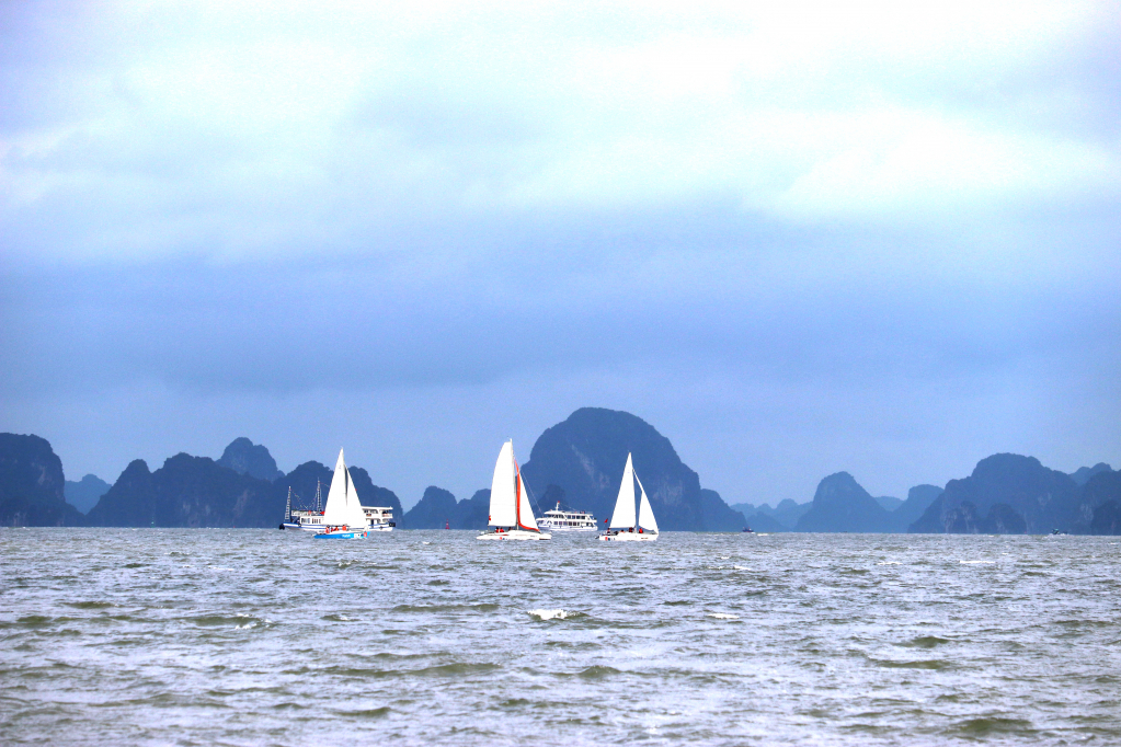 Quảng Ninh: Tăng sức hút cho du lịch biển đảo - Ảnh 6.
