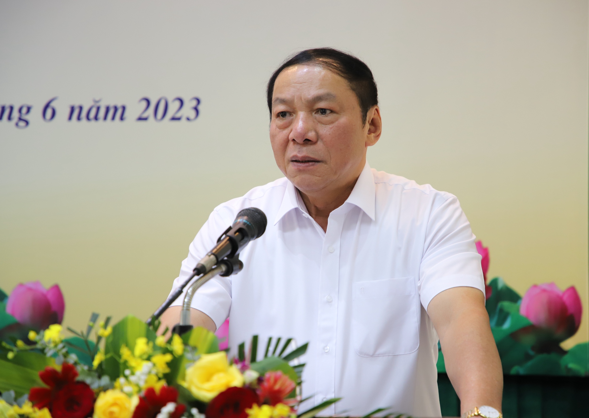 Bộ trưởng Nguyễn Văn Hùng: Ngành Du lịch phải có tư duy mới, cách tiếp cận mới - Ảnh 2.