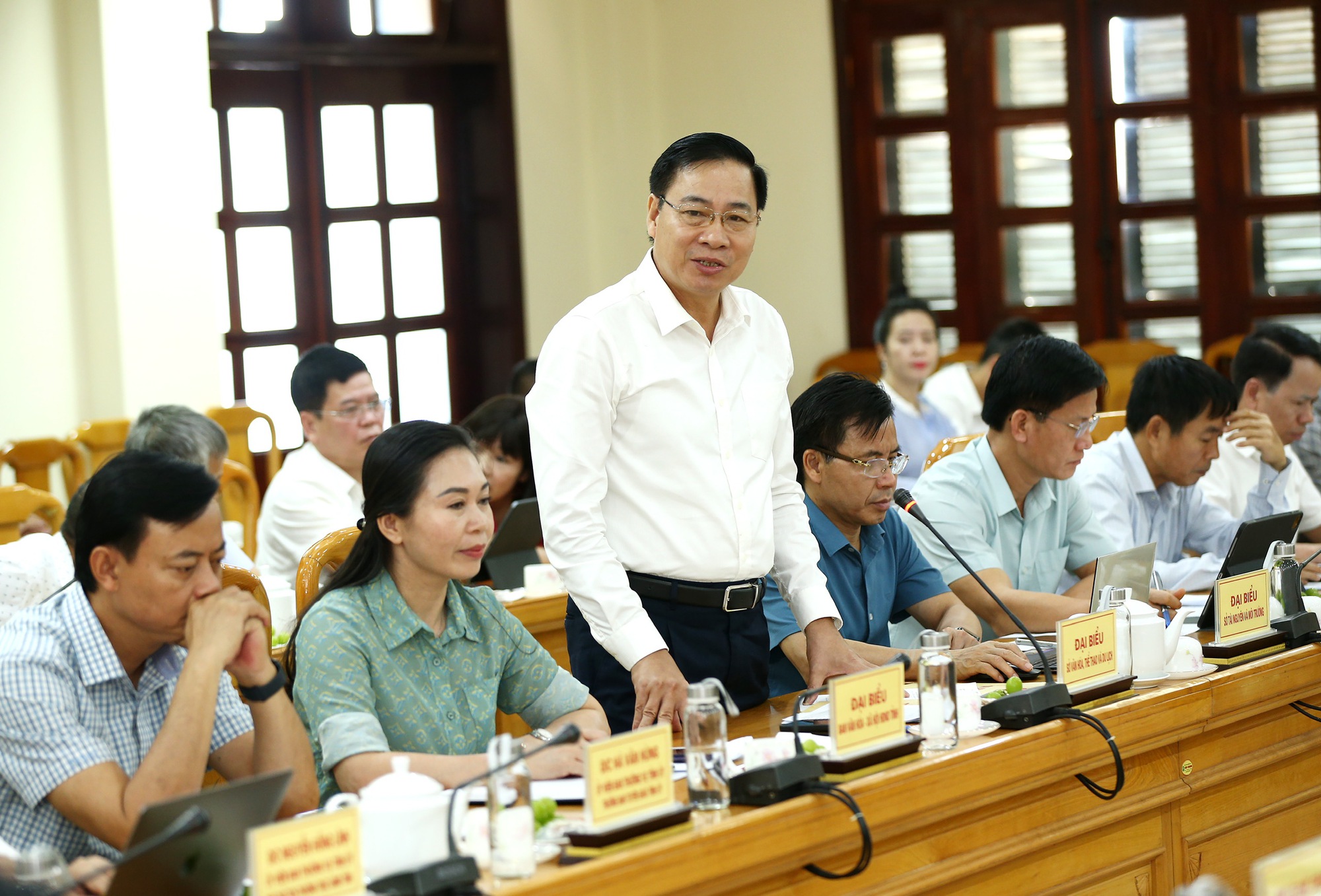 Bộ trưởng Nguyễn Văn Hùng: Bộ VHTTDL luôn ủng hộ, đồng hành để &quot;đánh thức&quot; những tiềm năng của núi Hồng, sông La, con người Hà Tĩnh - Ảnh 2.