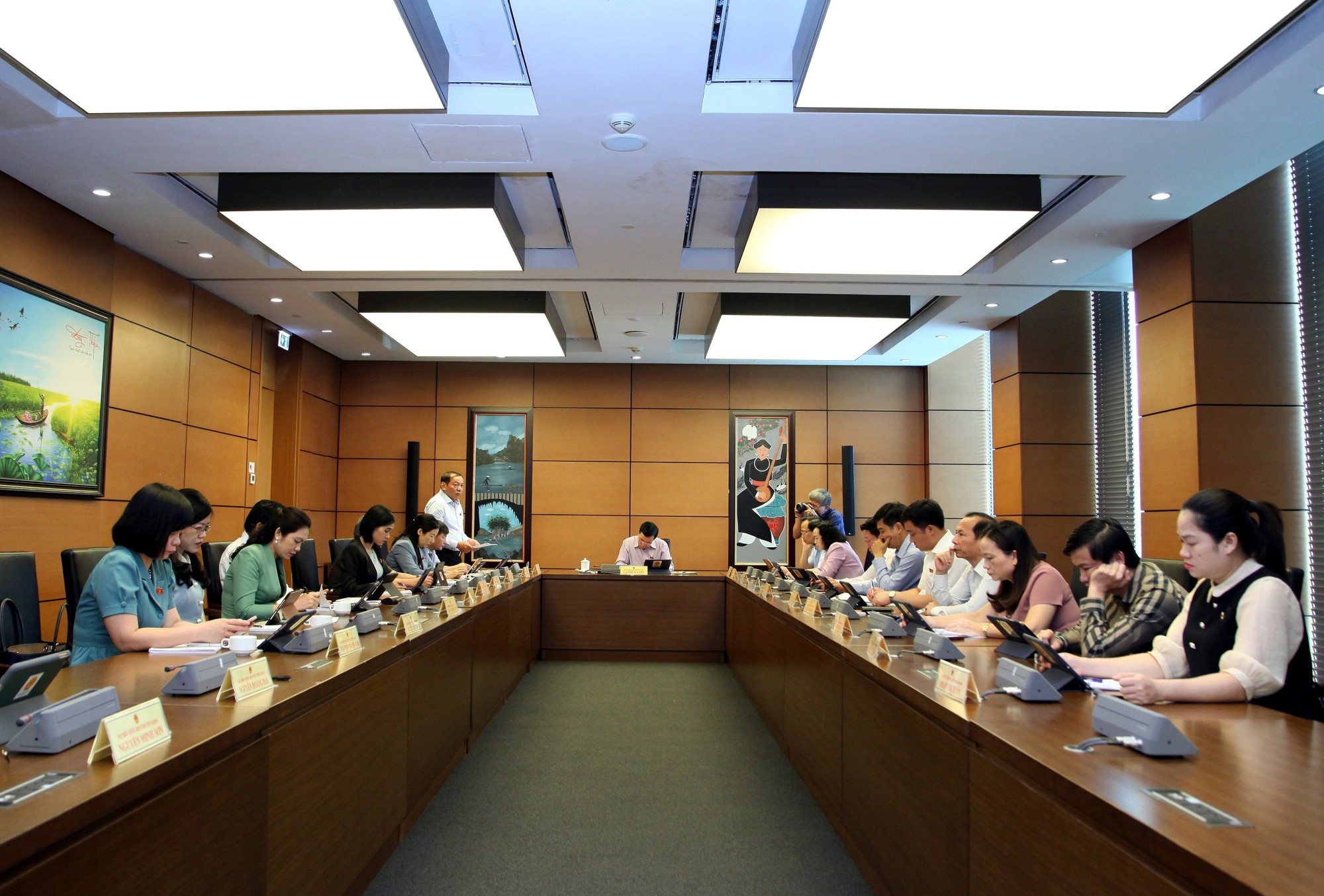 Bộ trưởng Nguyễn Văn Hùng: Tháo gỡ nút thắt, huy động nguồn lực xã hội phát triển ngành VHTTDL trong dự thảo Luật Đất đai sửa đổi - Ảnh 2.