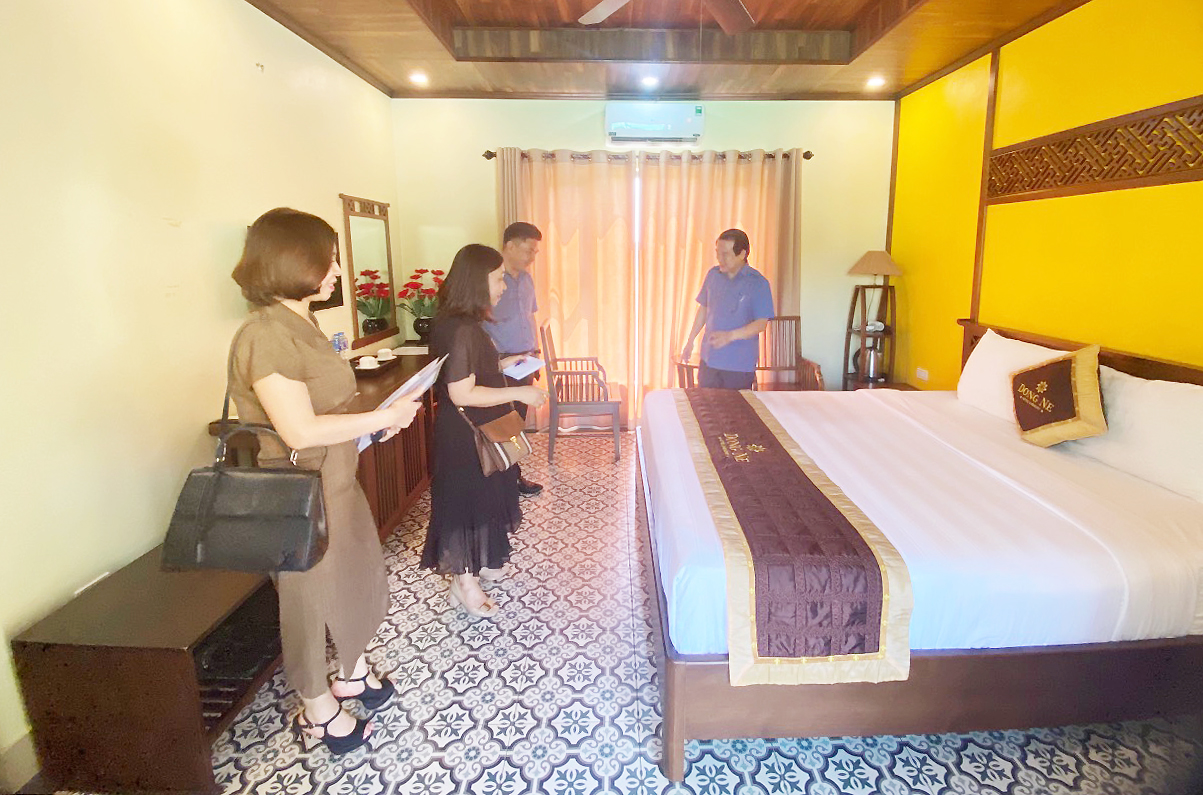 Cục Du lịch Quốc gia Việt Nam kiểm tra, đánh giá chất lượng hệ thống cơ sở lưu trú du lịch tại Ninh Bình - Ảnh 3.