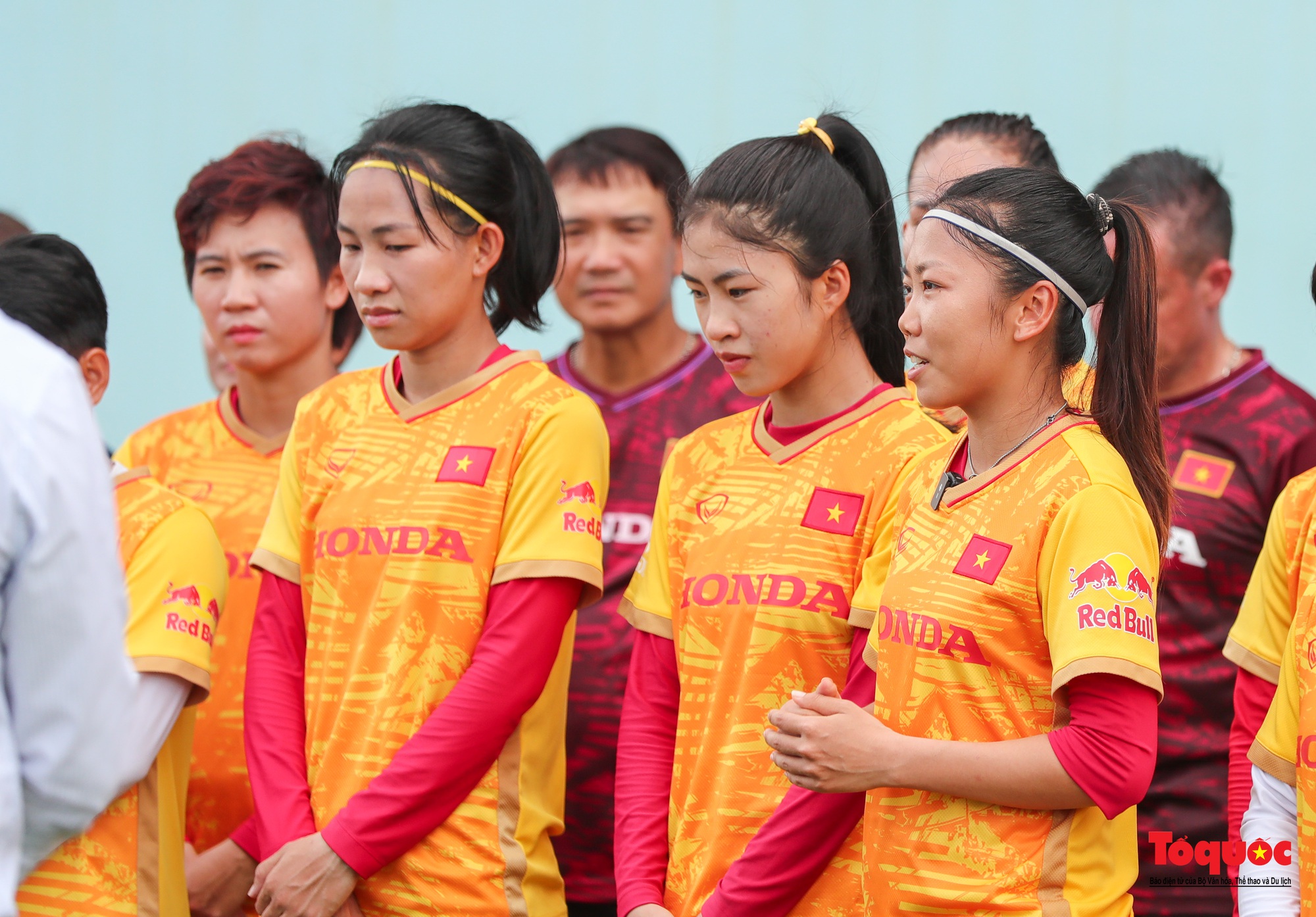 Thủ tướng gặp mặt, động viên Đội tuyển bóng đá nữ trước khi lên đường dự World Cup 2023 - Ảnh 10.