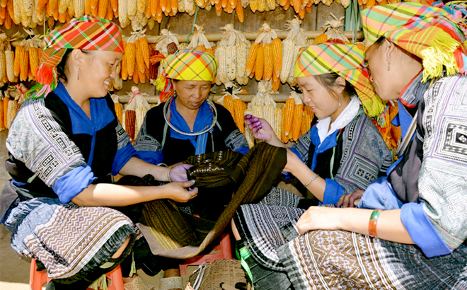 Yên Bái có 15 làng nghề, nghề truyền thống gắn với du lịch - Ảnh 1.