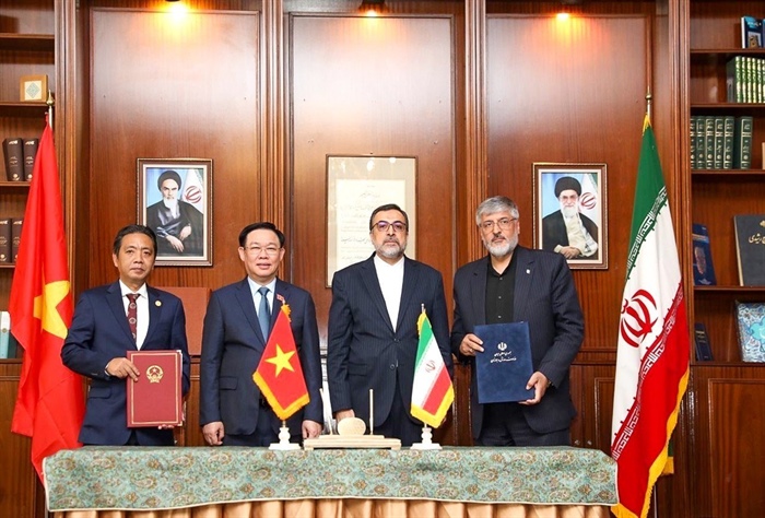 Việt Nam - Iran ký kết Bản ghi nhớ hợp tác trong lĩnh vực thể thao - Ảnh 3.