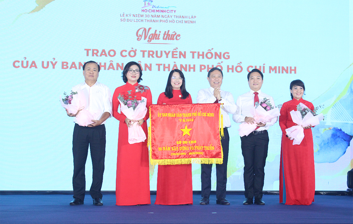 Cục trưởng Nguyễn Trùng Khánh: Truyền thống vẻ vang 30 năm là động lực cho Sở Du lịch TP. HCM phát huy vai trò đầu tàu của ngành du lịch Việt Nam - Ảnh 5.