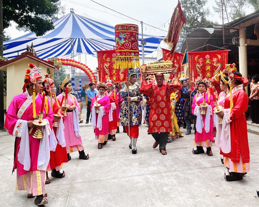 Bình Dương: “Lễ hội Kỳ yên đình Dĩ An” là di sản văn hóa phi vật thể quốc gia - Ảnh 2.