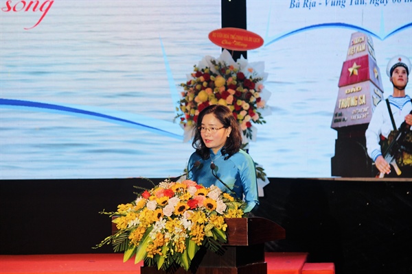 Liên hoan Cán bộ thư viện toàn quốc: “Việt Nam - Đất nước bên bờ sóng” - Ảnh 1.