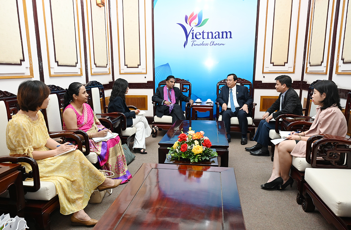 Việt Nam và Sri Lanka tăng cường trao đổi khách du lịch, thúc đẩy kết nối hàng không - Ảnh 1.