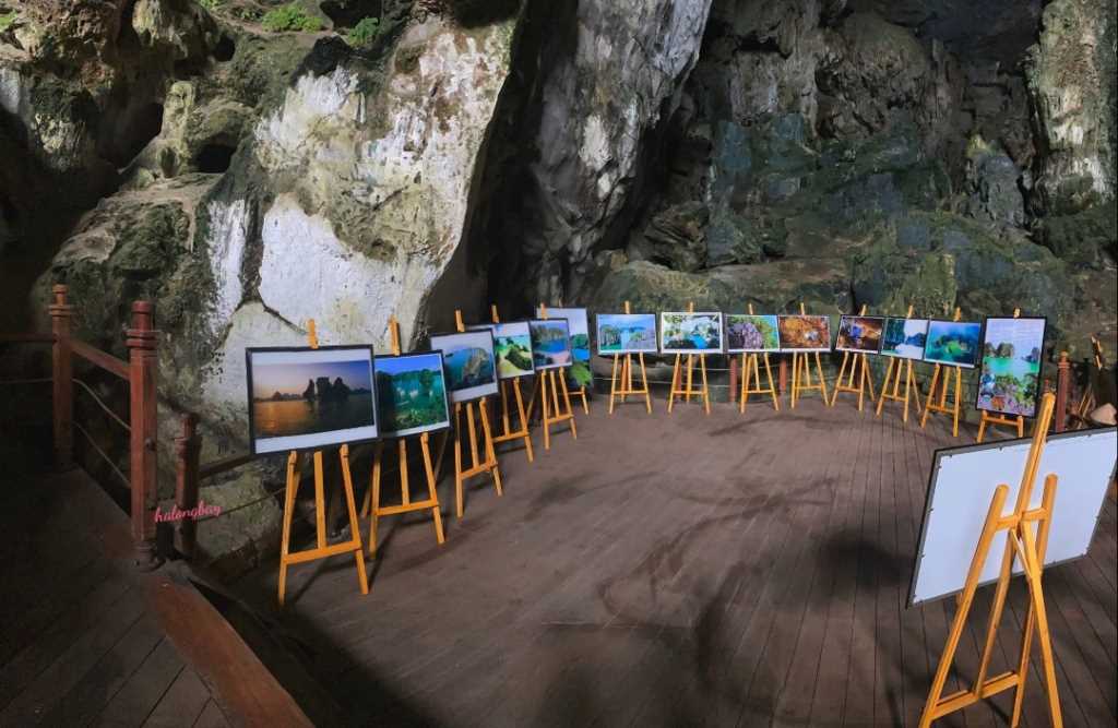 Quảng Ninh: Trưng bày 28 bức ảnh về Vịnh Hạ Long tại hang Đầu Gỗ - Ảnh 1.