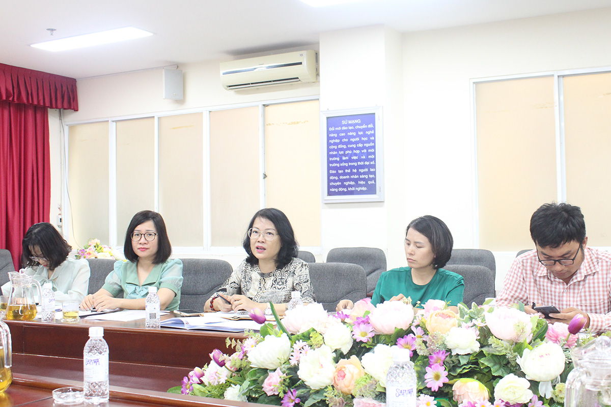 Cục Du lịch Quốc gia Việt Nam kiểm tra việc chấp hành quy định pháp luật trong hoạt động kinh doanh lữ hành tại TP.HCM - Ảnh 4.
