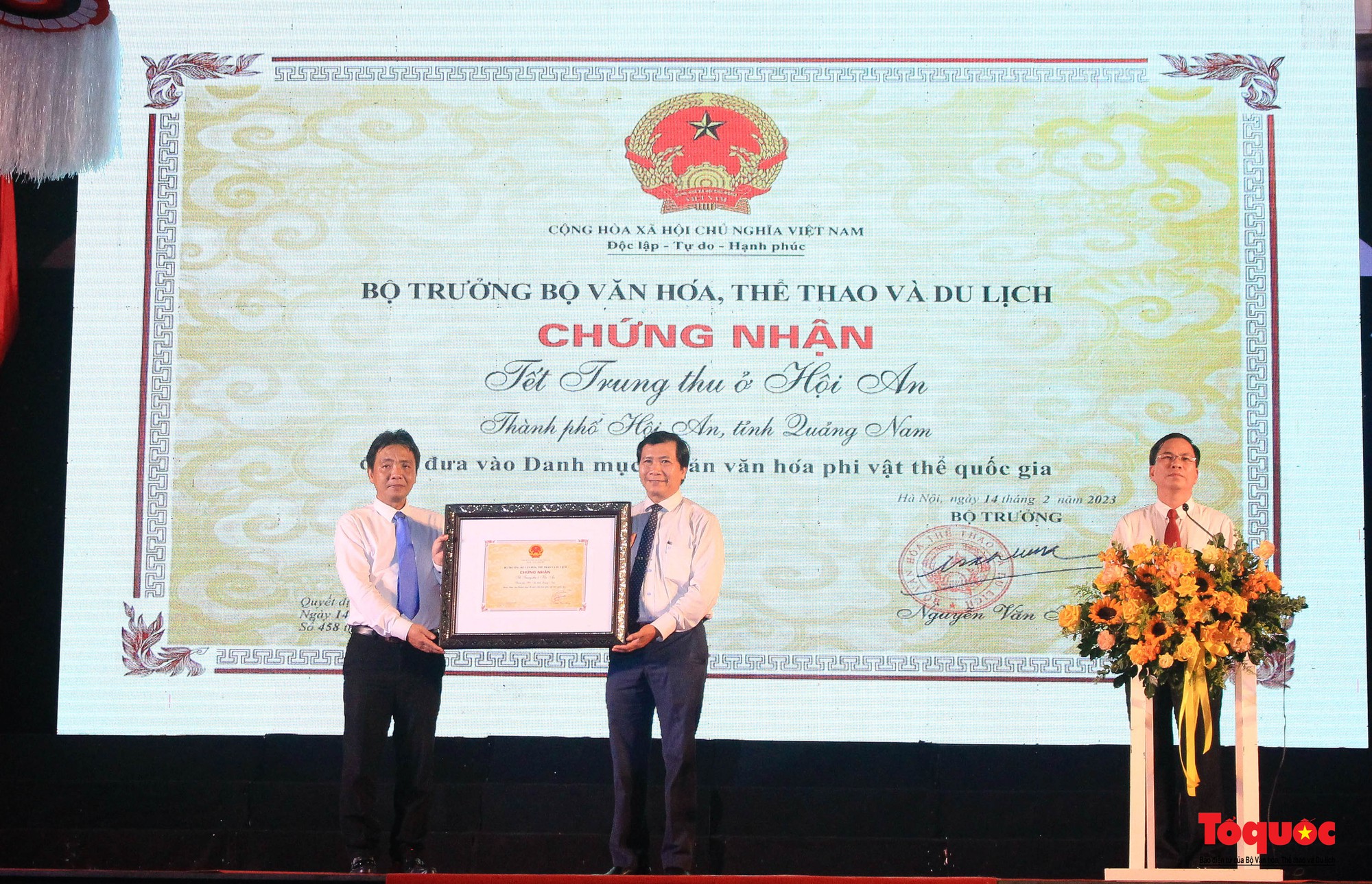 Hội An đón nhận danh hiệu Di sản văn hóa phi vật thể quốc gia Tết Trung thu - Ảnh 1.