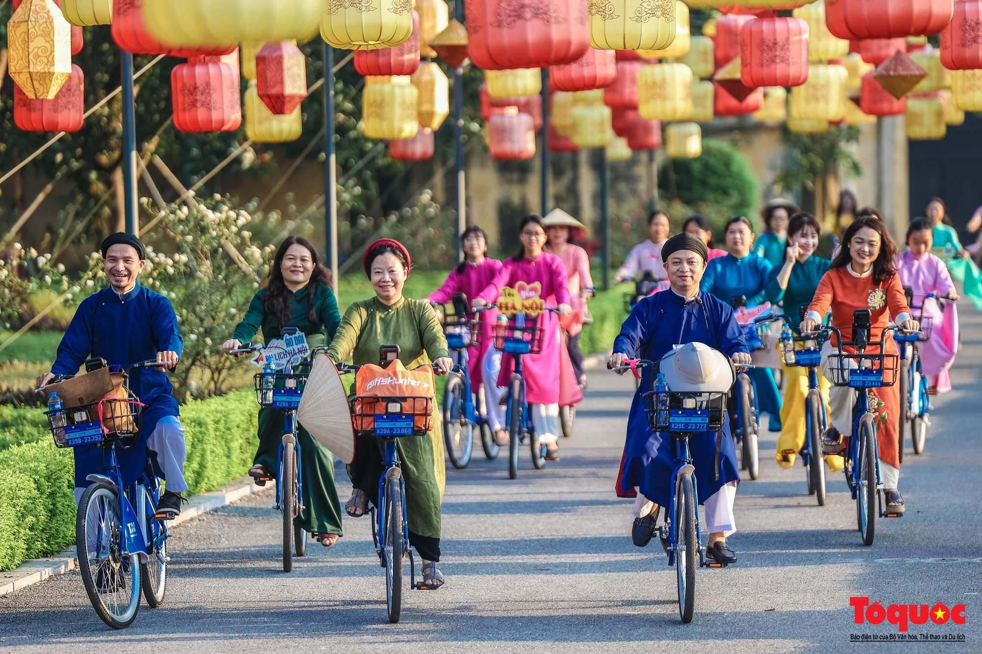 Dịp lễ Quốc khánh 2/9: Hà Nội đón hơn 600 nghìn lượt khách du lịch - Ảnh 1.