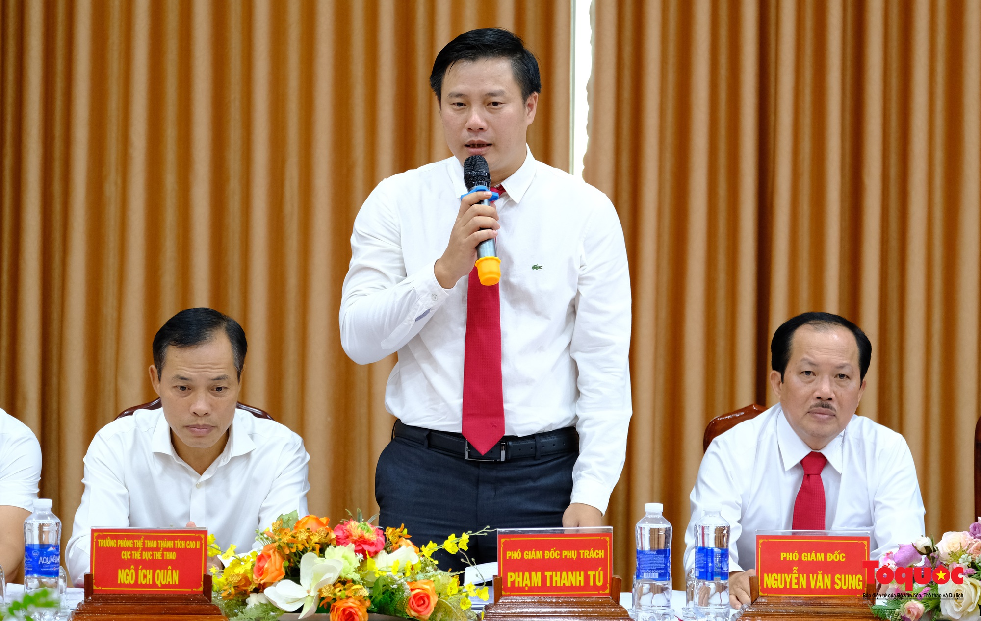 Bộ trưởng Nguyễn Văn Hùng thăm và động viên các đội tuyển tham dự ASIAD 19 tại TPHCM  - Ảnh 6.