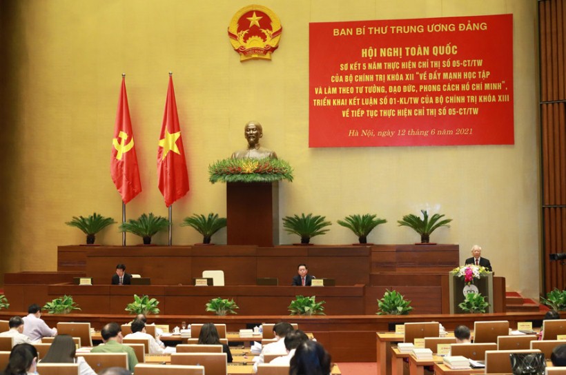 Vận dụng tư tưởng Hồ Chí Minh trong xây dựng nhà nước kiến tạo, phục vụ hiện nay - Ảnh 2.