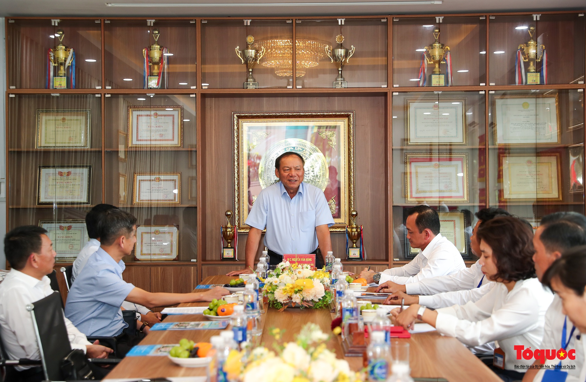 Bộ trưởng Nguyễn Văn Hùng thăm và động viên các đội tuyển tham dự ASIAD 19 tại TPHCM  - Ảnh 17.