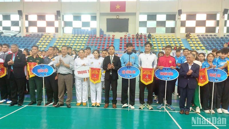Hơn 300 vận động viên dự Giải vô địch Pencak Silat quốc gia 2023 tại Đà Lạt - Ảnh 1.
