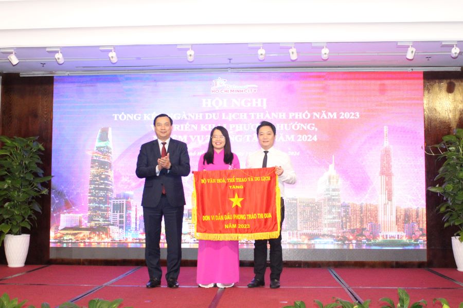 Cục trưởng Nguyễn Trùng Khánh: TP. Hồ Chí Minh cần phát huy vai trò đầu tàu, thúc đẩy sự phục hồi và tăng trưởng của Du lịch Việt Nam - Ảnh 2.