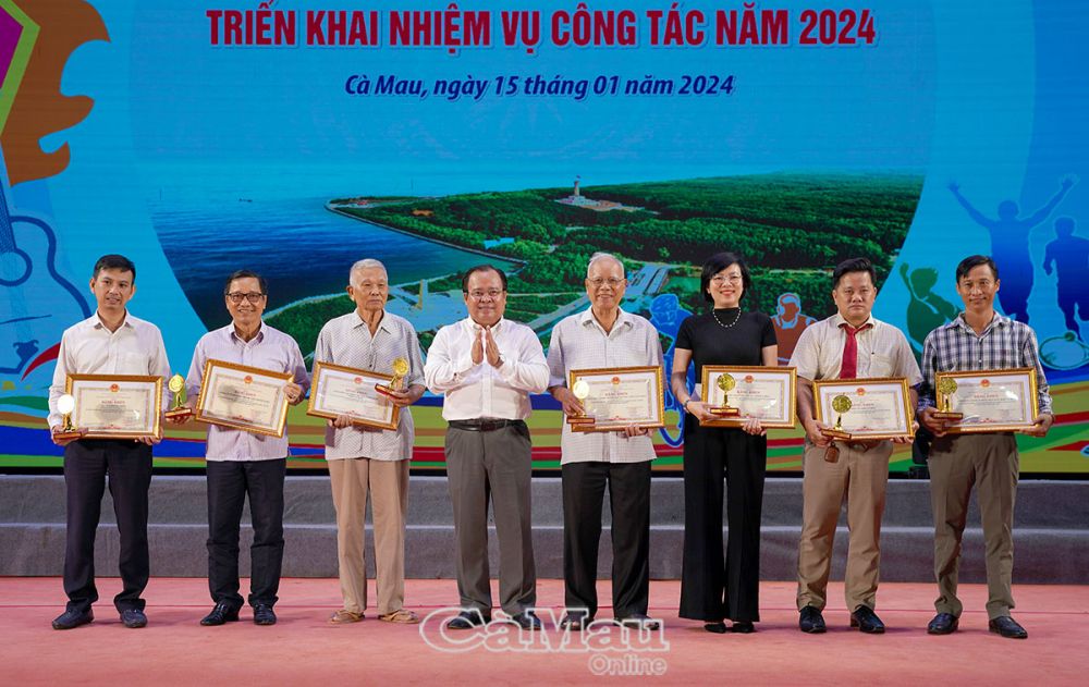 Cà Mau: Năm 2023, tổng thu du lịch đạt hơn 2.800 tỷ đồng - Ảnh 1.