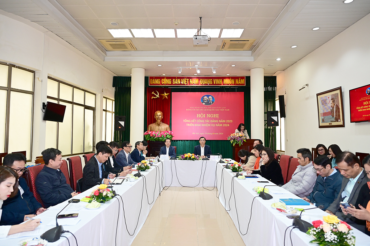 Đảng ủy Cục Du lịch Quốc gia Việt Nam tổ chức Hội nghị tổng kết công tác Đảng năm 2023, triển khai nhiệm vụ năm 2024 - Ảnh 4.