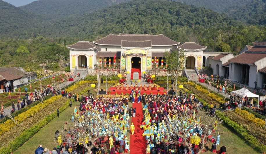 Quảng Ninh: Đảm bảo mùa lễ hội xuân an toàn, văn minh, vui tươi - Ảnh 1.