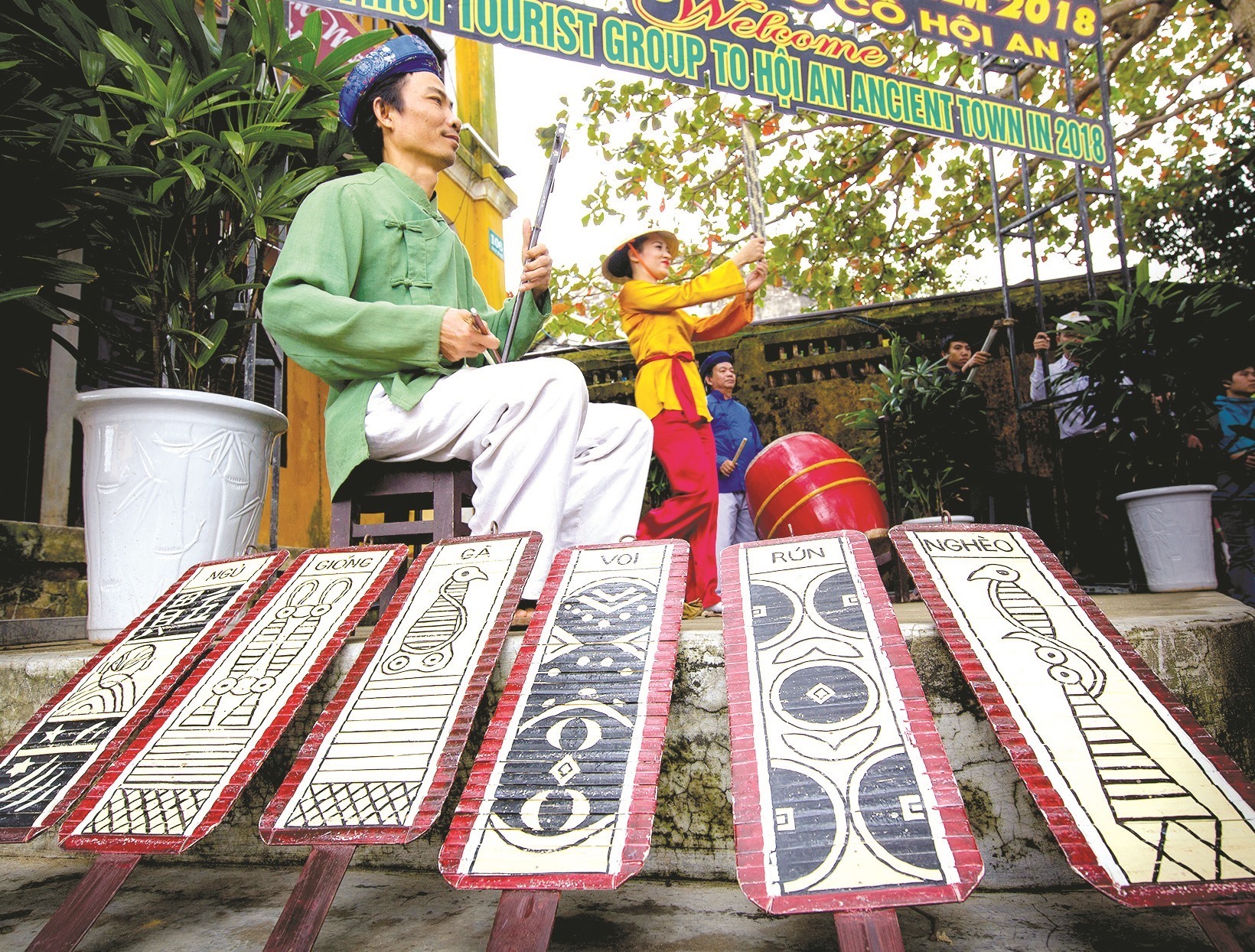 Quảng Nam dành hơn 23,6 tỷ đồng hỗ trợ bảo tồn, phát huy giá trị di sản Bài chòi - Ảnh 1.