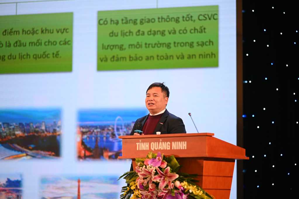 Hội nghị tham vấn Đề án Phát triển du lịch Quảng Ninh trở thành trung tâm kết nối khu vực và quốc tế - Ảnh 2.